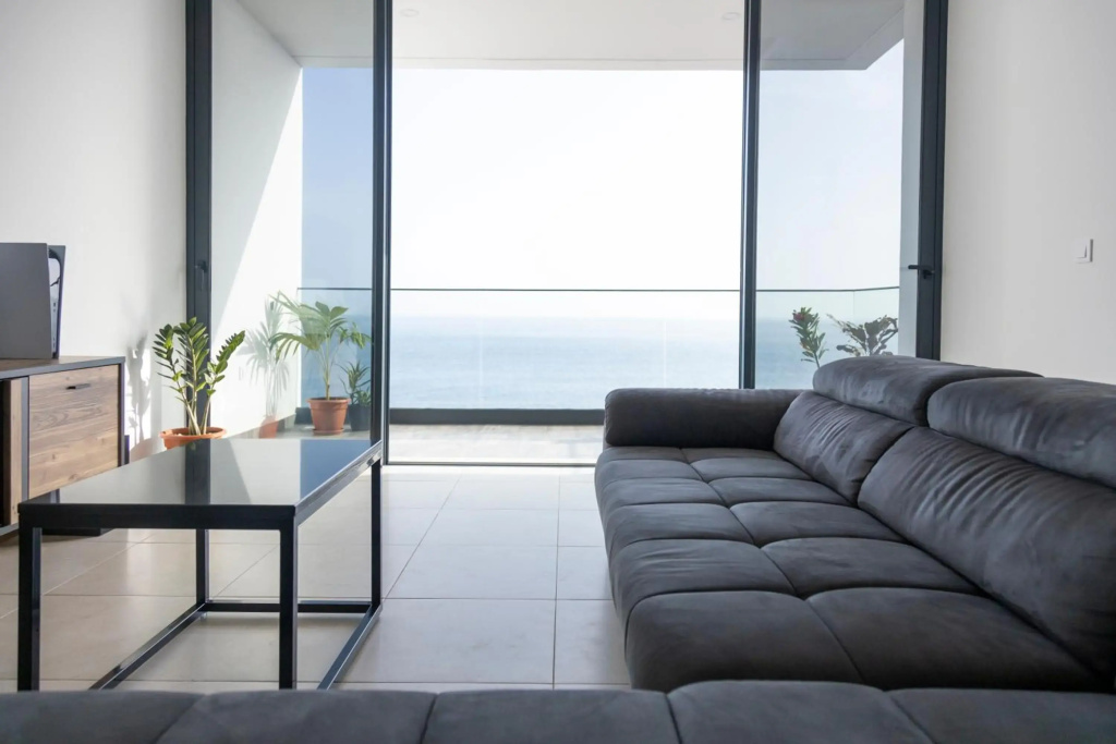 3 bdr aprt, amazing seaview, rooftop pool - LCGR