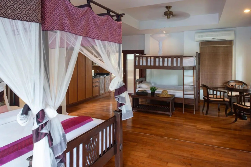 Royal Lanta Resort & Spa