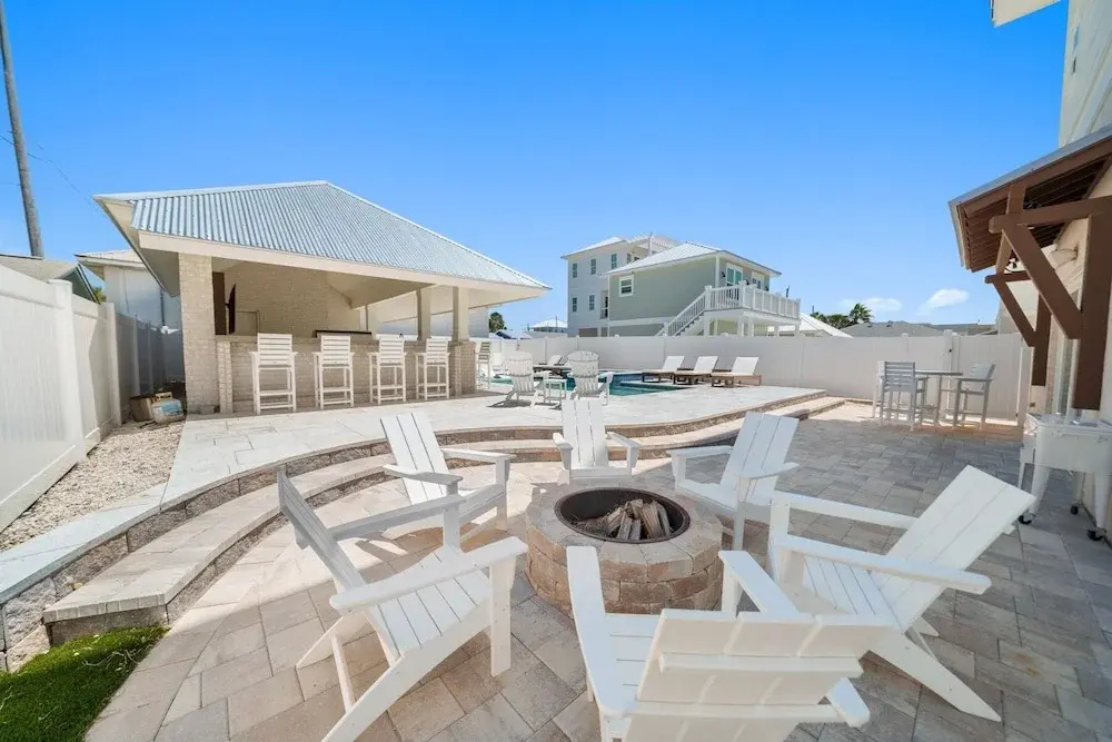 Laguna Sunset 7 Bedroom Home