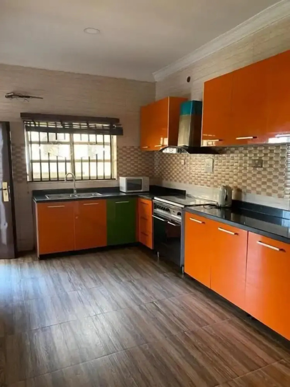Amsterdam Court Residence