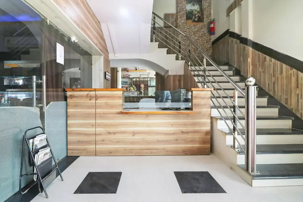 OYO 45599 Hotel Aaditya