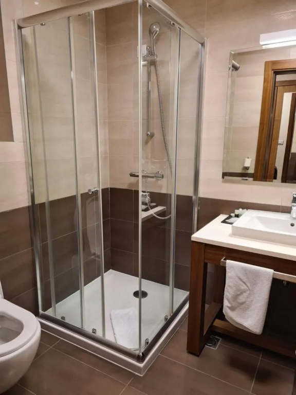Apartment B513