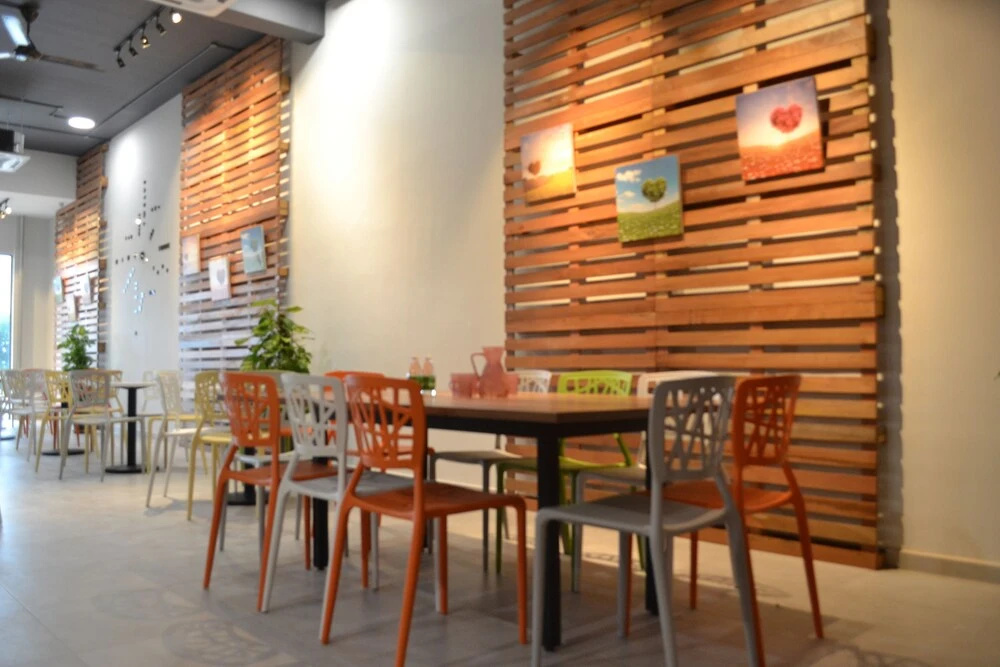 Bedtel Hotel + Accommodation - Hostel