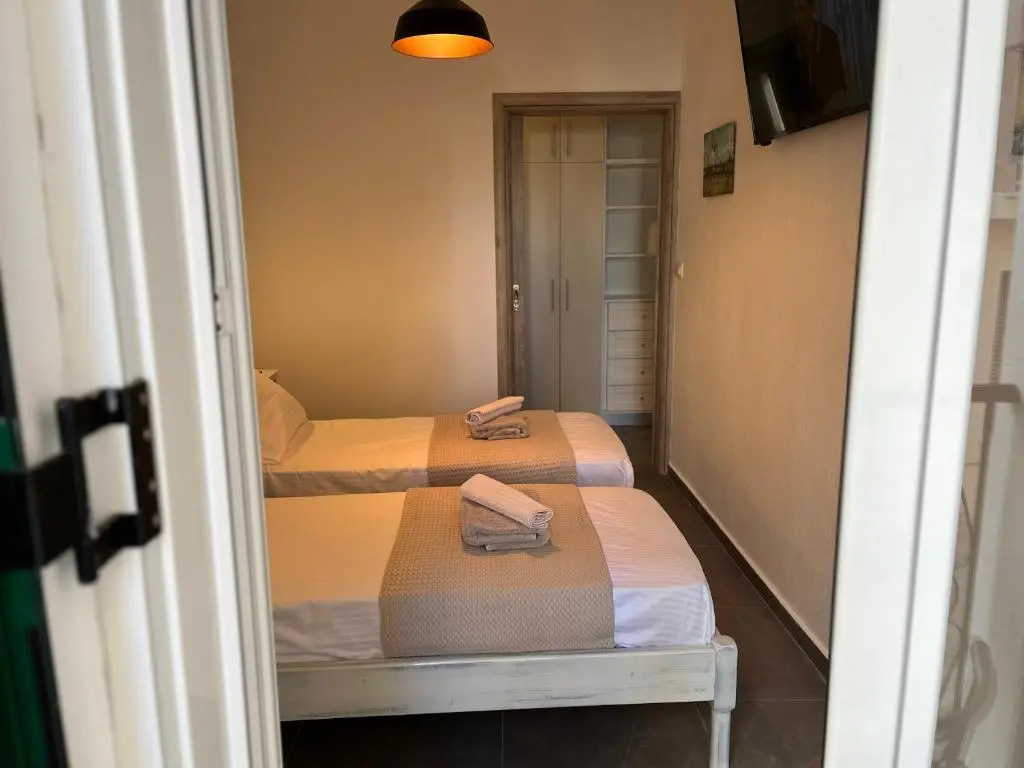 Angelos House Deluxe Apartments