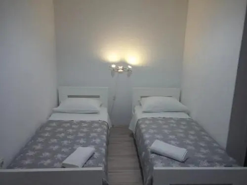 Summer Bay Apartments