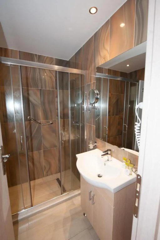 Porto Demo Hotel