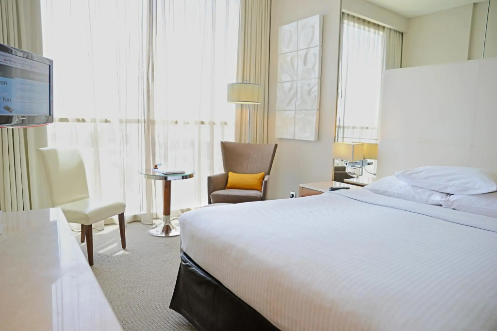 Yas Plaza Circuit by IHG