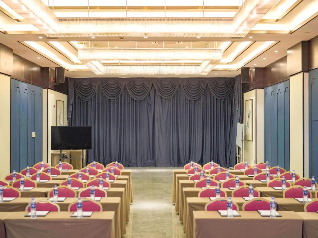 Dijing Hotel