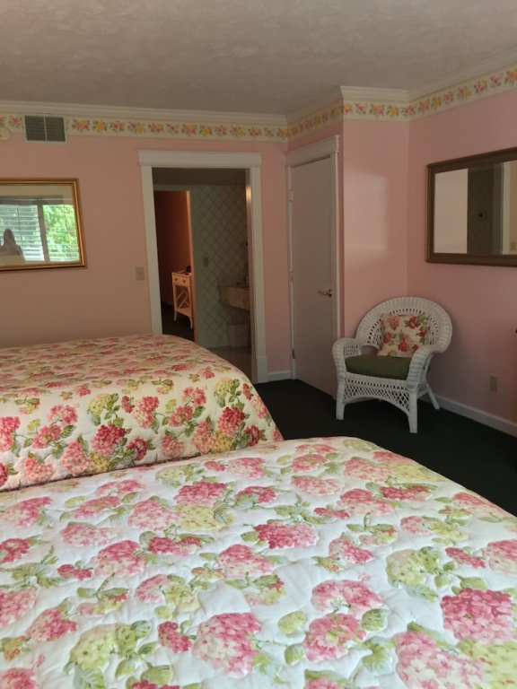 Lilac Tree Suites