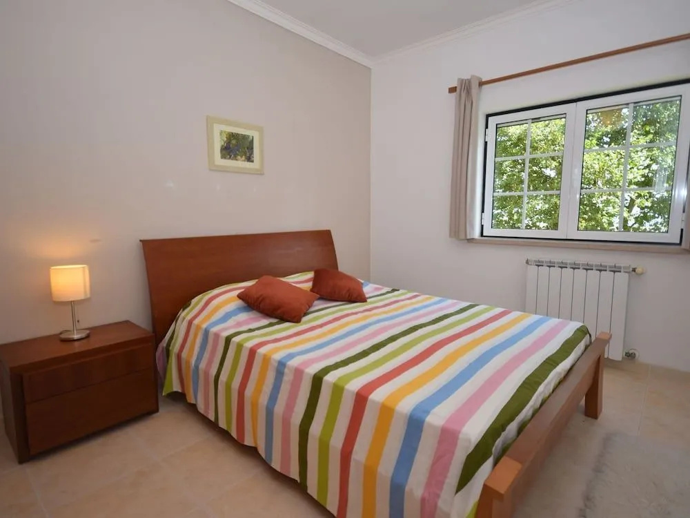 Cozy Villa near Óbidos with Private Swimming Pool