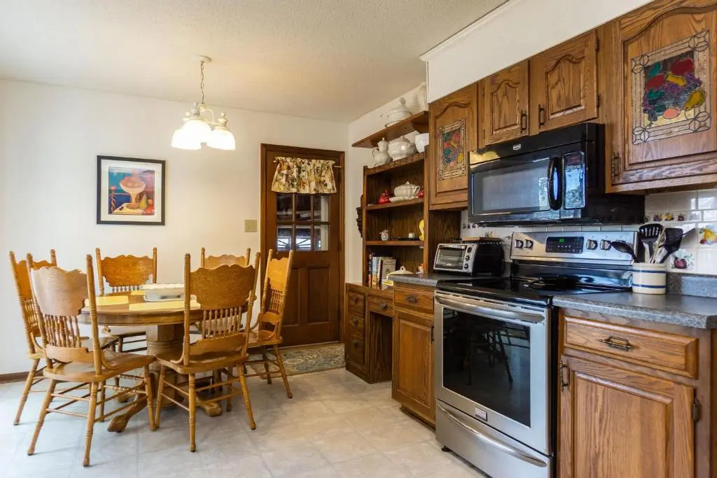 Windy Pointe by Oak Island Accommodations