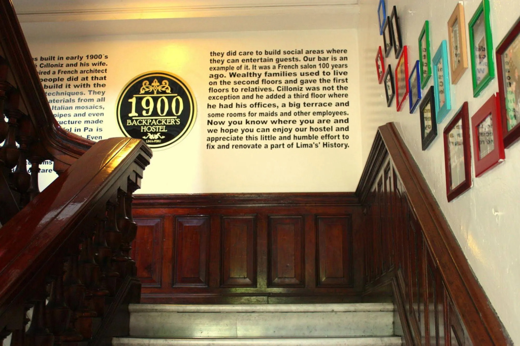 1900 Hostel