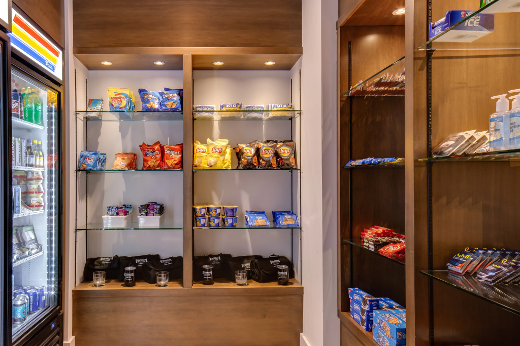 Staybridge Suites - Iowa City - Coralville by IHG