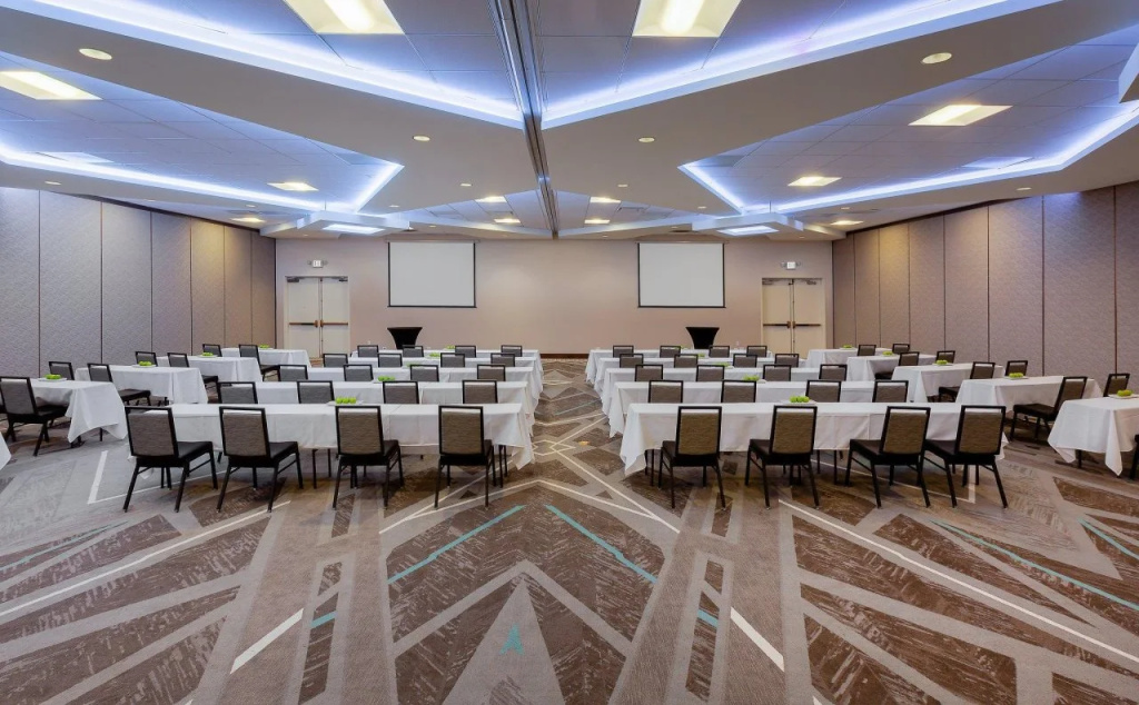 Holiday Inn La Mirada Buena Park by IHG