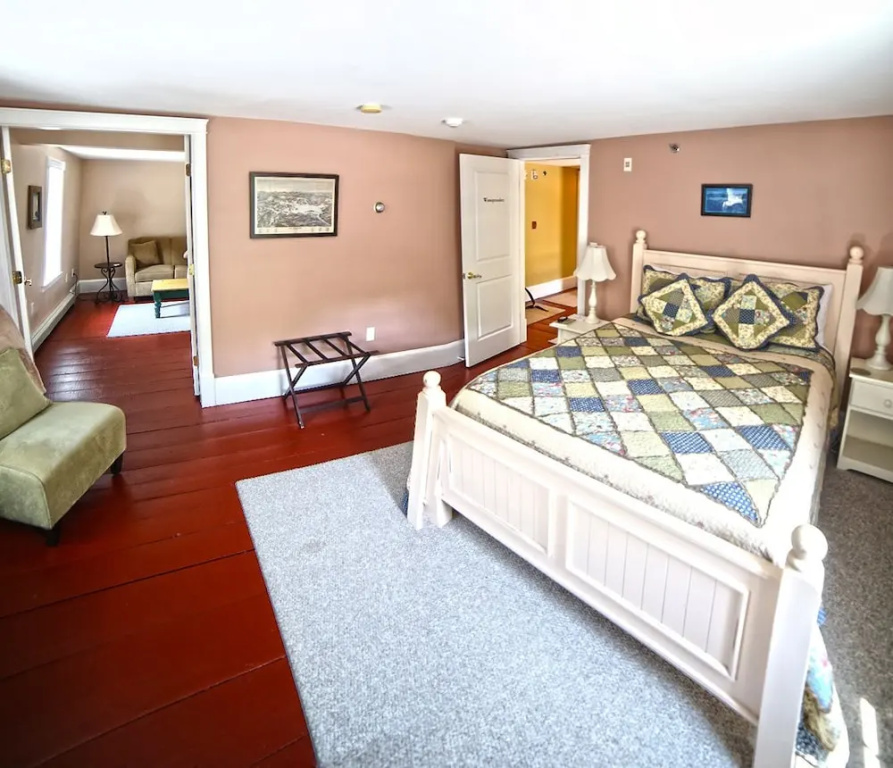 Ballard House Inn