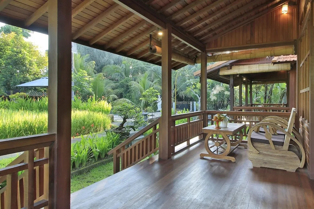 Hanaya Ubud Villa