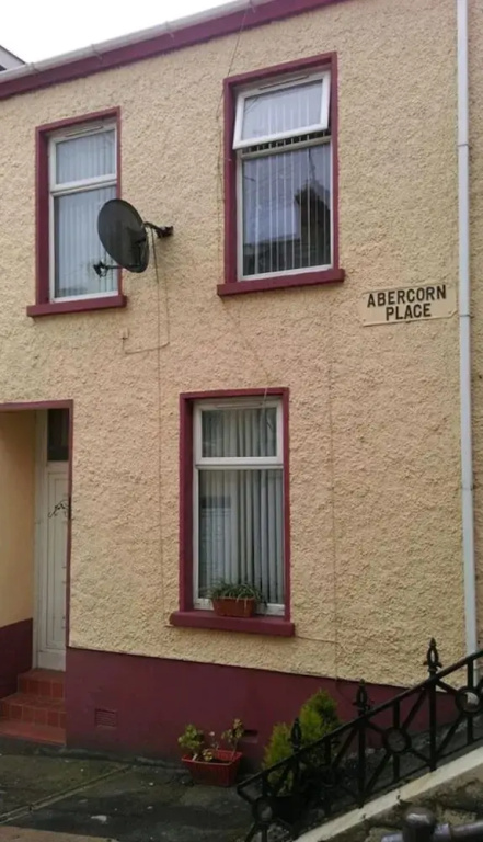 12 Abercorn Place