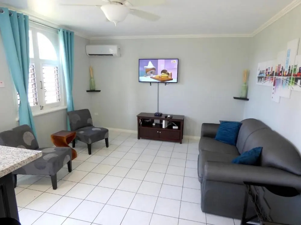 Beach One Bedroom Suite A17