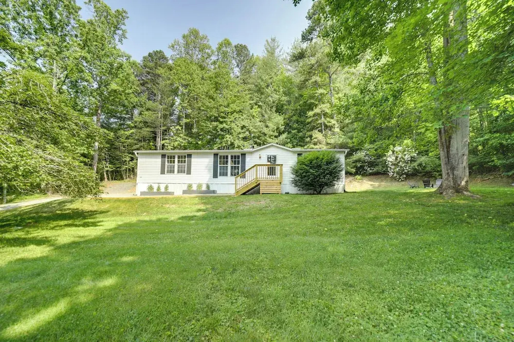 North Carolina Home Near Mountain Biking & Fishing