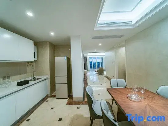 Sanya Yifan Yunshu Holiday Hotel (Sanya Bay Coconut Dream Corridor Airport)
