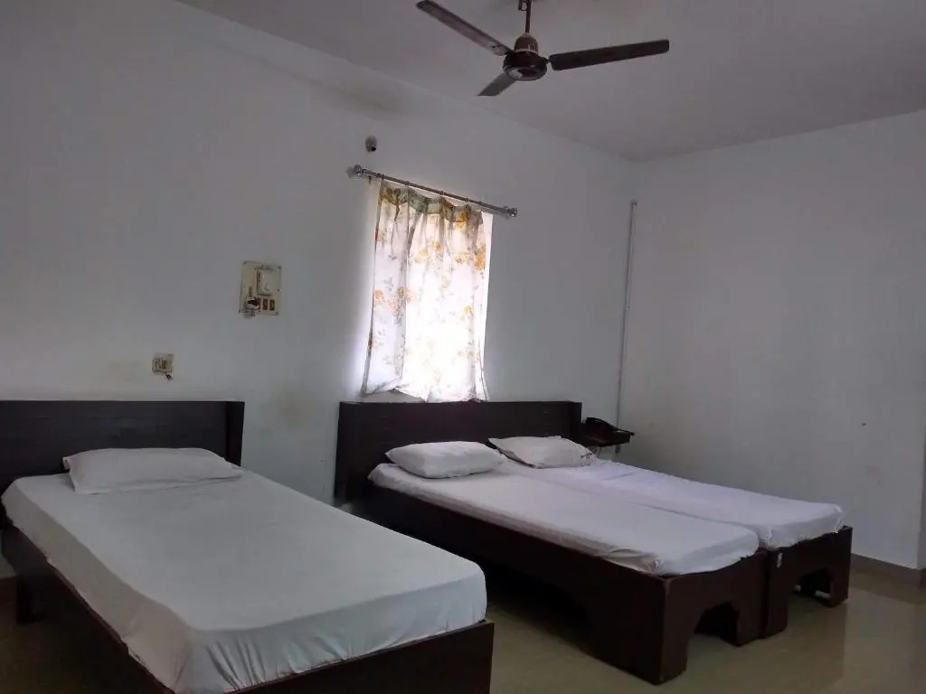 Hotel Surya