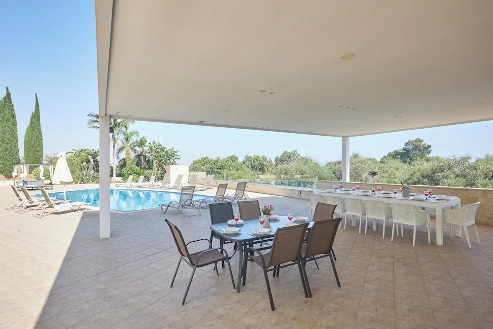 Protaras Holiday Villa Pa7 Private 7 Bedroom villa