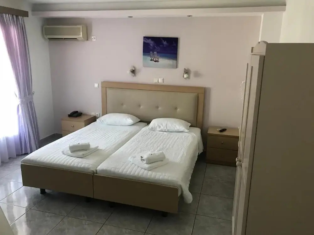 Ilion Hotel