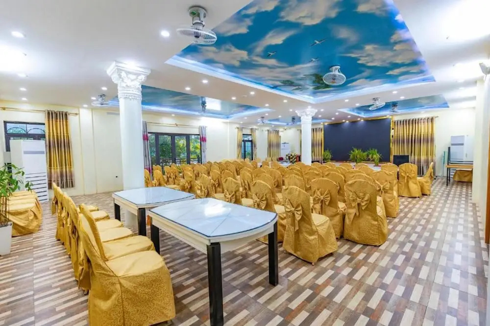 Hoa Viên Hotel - Suối khoáng Kim Bôi