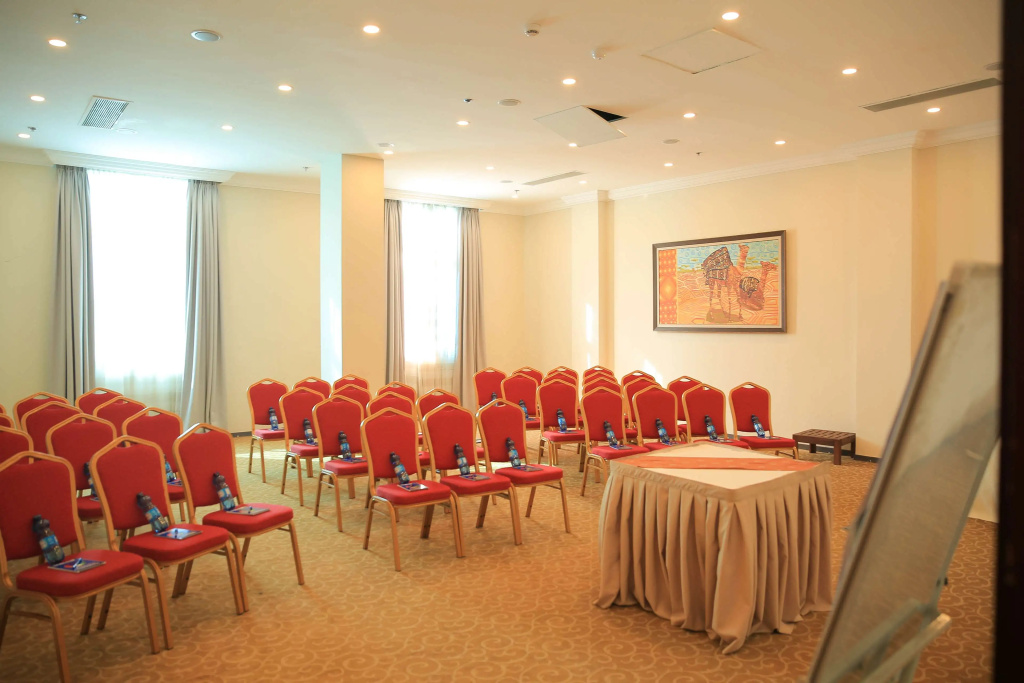 Swiss Inn Nexus Hotel