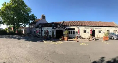 Half Moon Inn