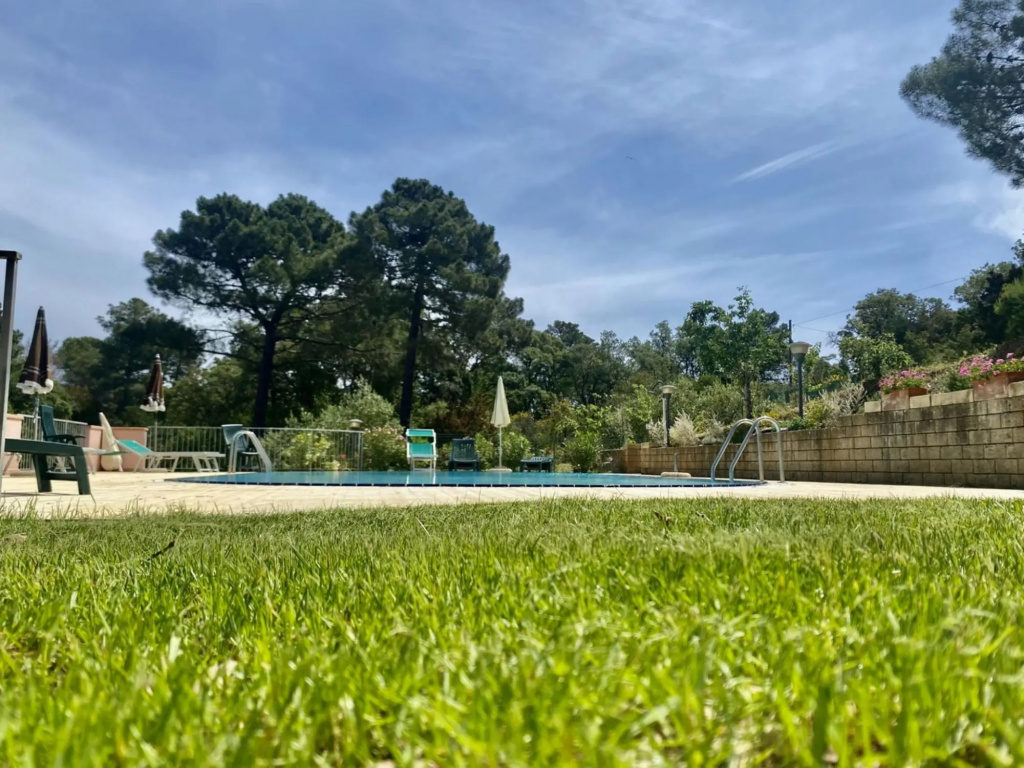 Residence with pool. Two Rooms apt. for 4 persons.-SERAMATTINO B