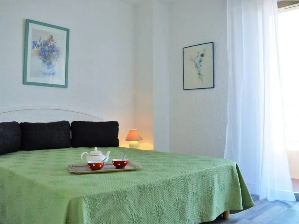 Appartement Le Lavandou, 2 pièces, 4 personnes - FR-1-251-287