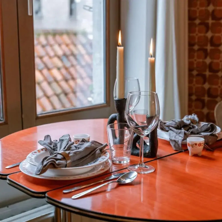 Characterful Apartment for two in Central Ghent