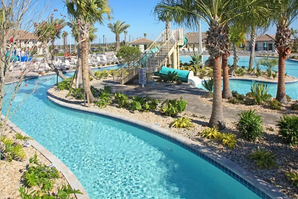 Chic Spacious Condo for the Best Vacations