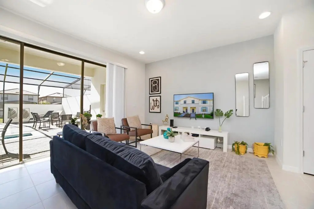 Townhome Splash Pool BBQ Free Water Park!