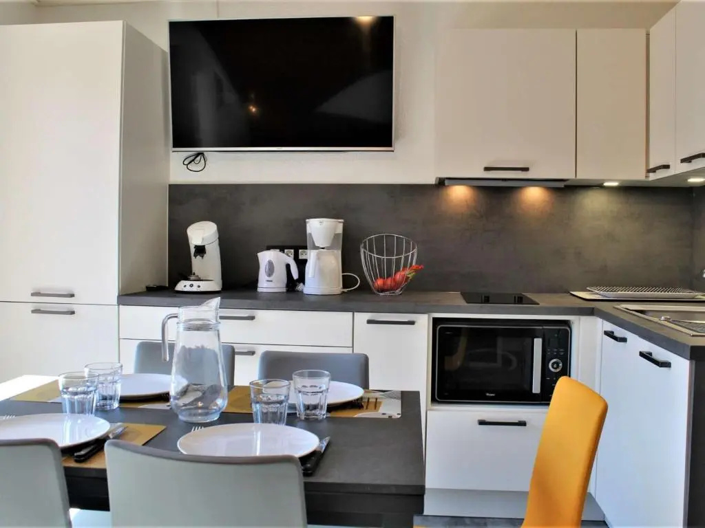 Appartement Risoul, 2 pièces, 6 personnes - FR-1-330-524