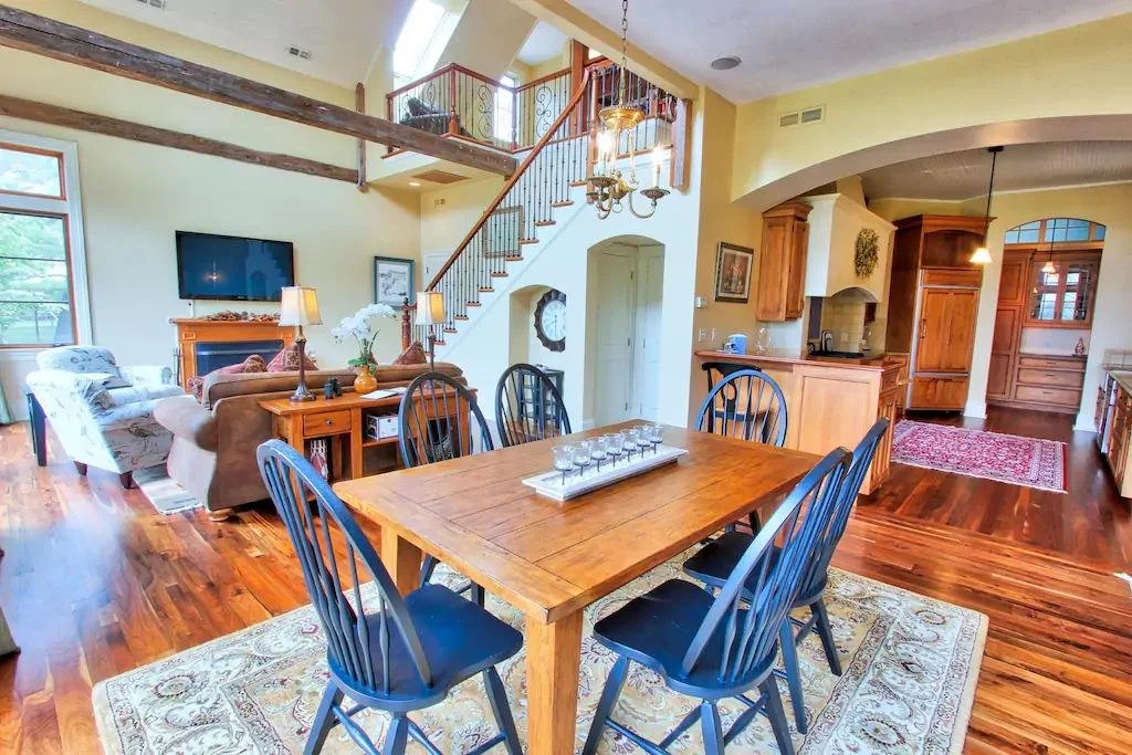 Great Oak Manor