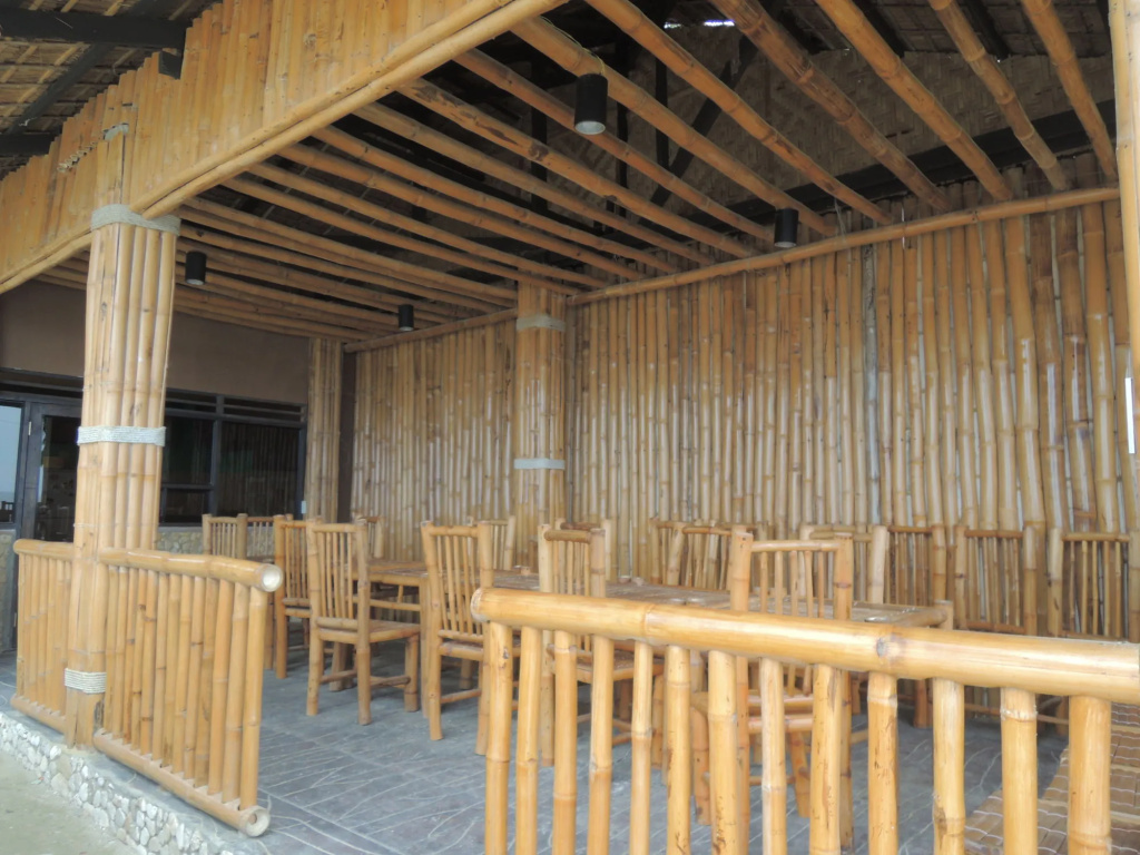 24/7 Lantawan Resort