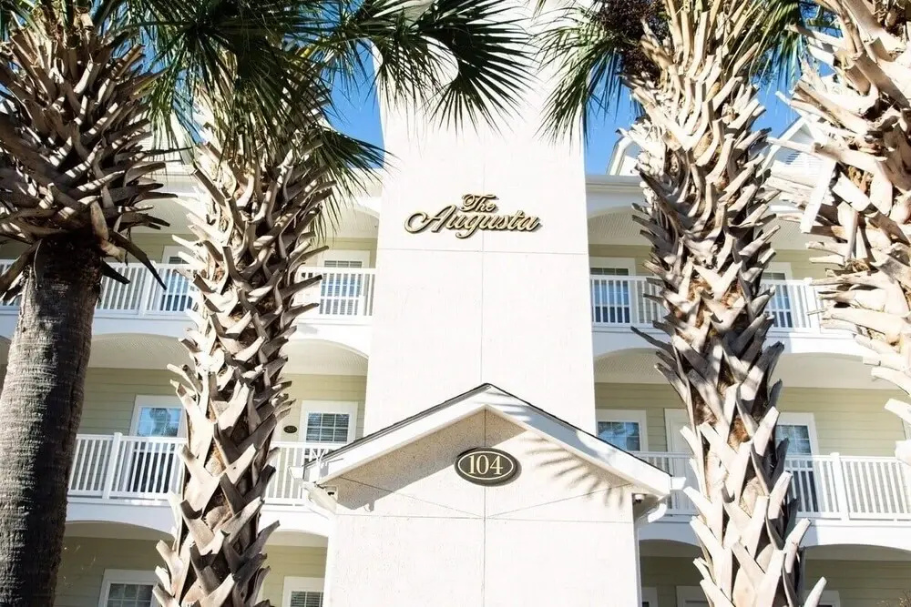 World Tour 104-206a 3 Bedroom Condo
