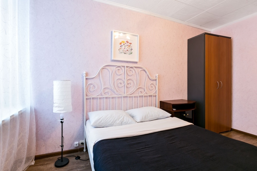 MaxRealtyул. Строителей, 9, кв. 24