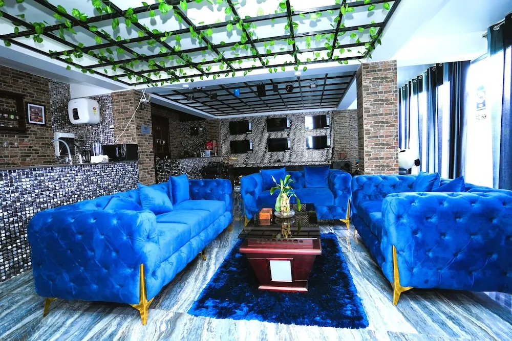 The Relyn Suite