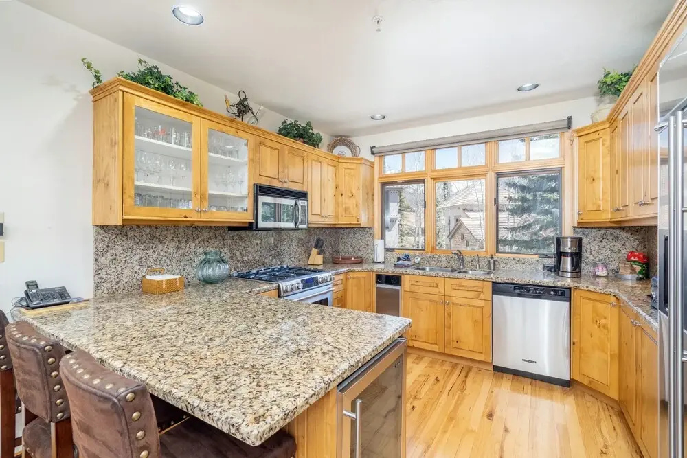 Aspen Ridge 3 by Alpine Lodging Telluride