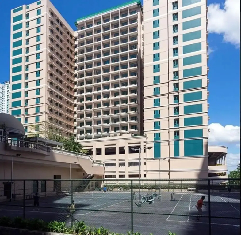 Shine Residences by Ridged