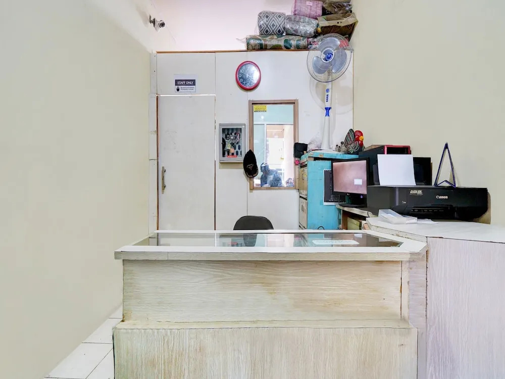 OYO Life 93086 Apartemen The Suite Metro By Abbah Property