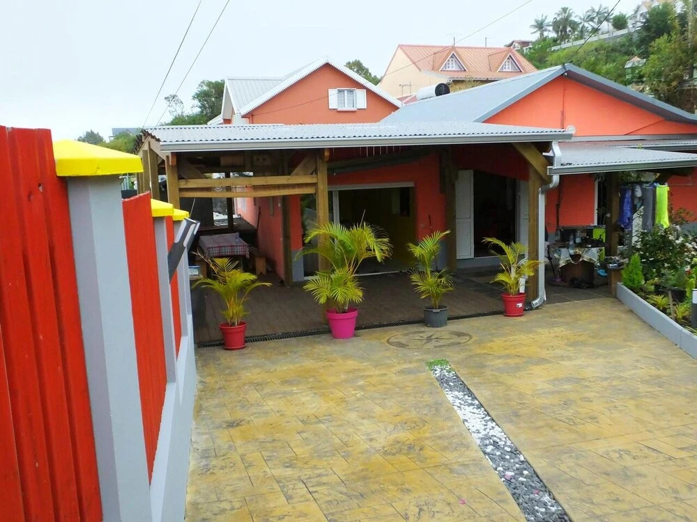 House with 3 Bedrooms in Saint-Leu, with Wonderful Sea View, Furnished Garden And Wifi - 8 Km From the Beach