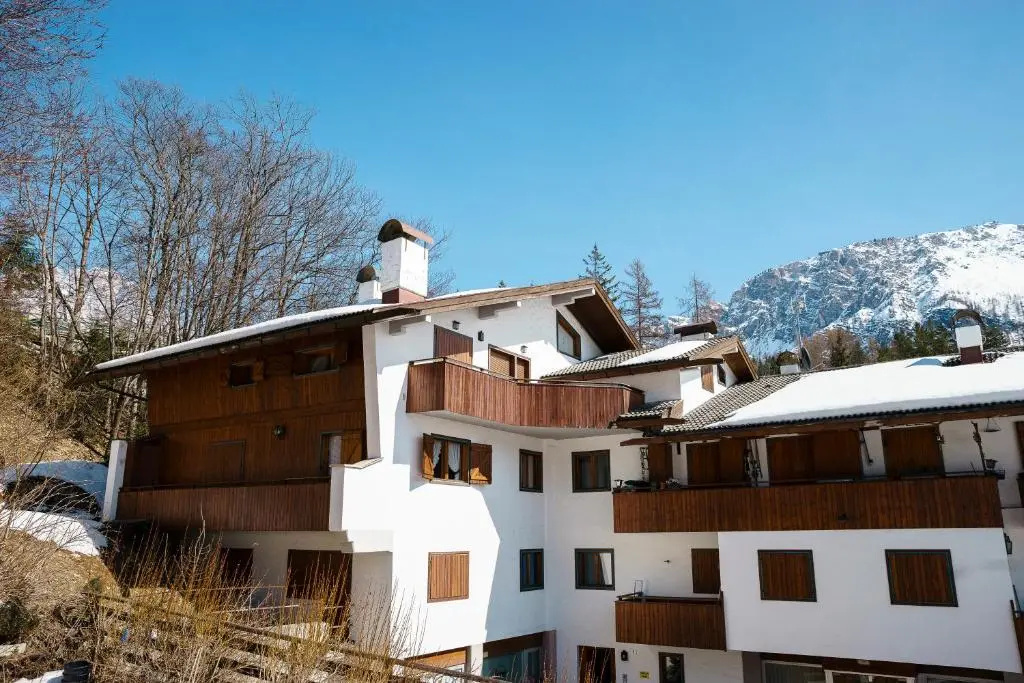 Villa Franchetti - Stayincortina