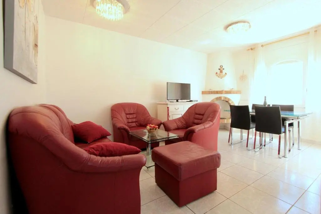 LEON INMO Chalet Amira - 10191