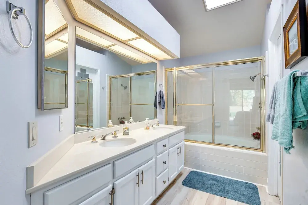 Community Pool & Hot Tub: Palm Desert Rental!
