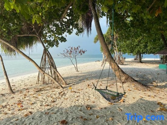 Ahiva Suites Goidhoo