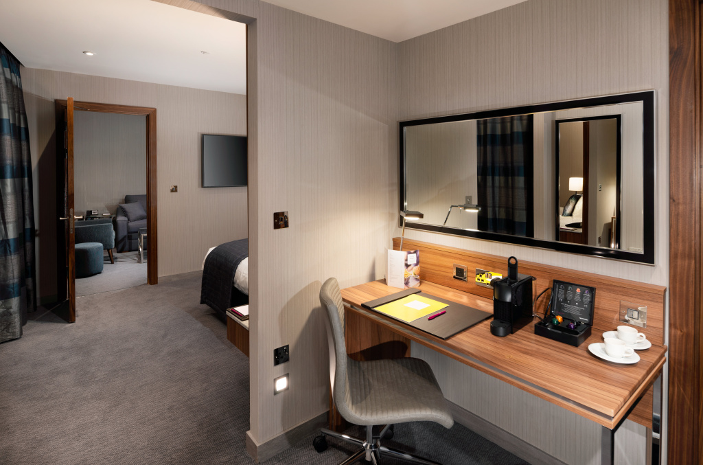 Crowne Plaza London Heathrow T4 by IHG